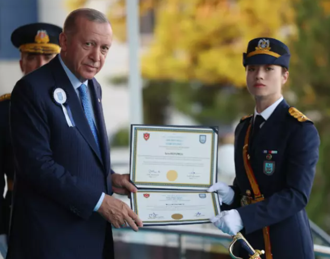 Bu üç türk qadın ilkə imza atdı - FOTOLAR